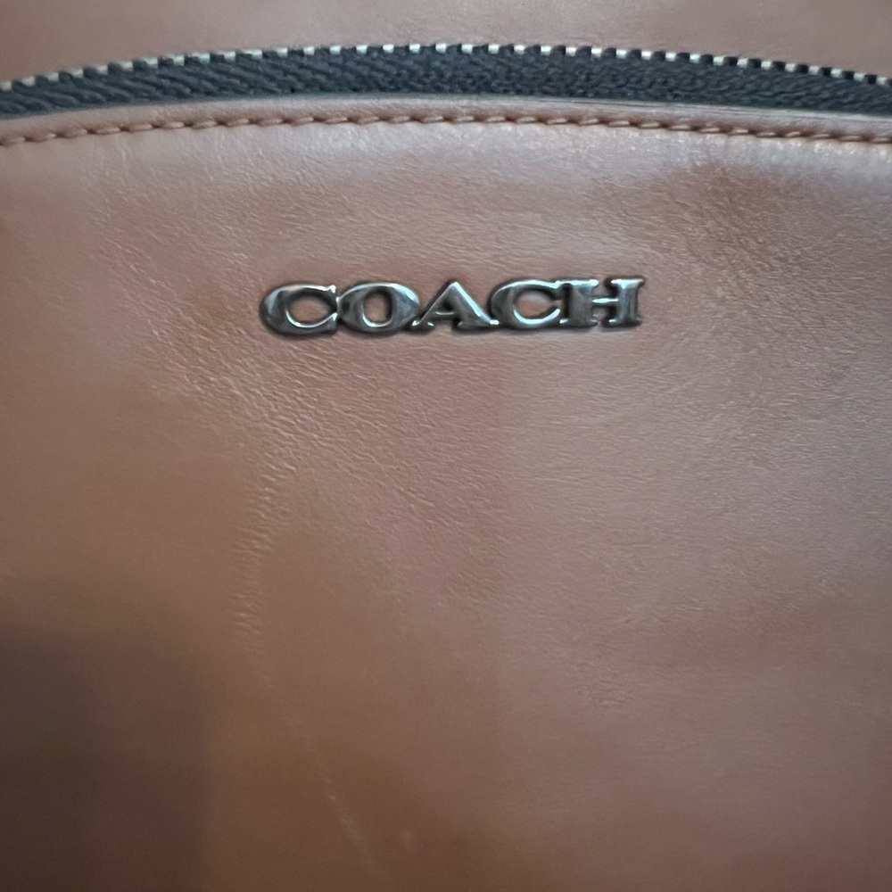 COACH Graham Pack crossbody bag. Brown and Black Leather. EUC. - Picture 8 of 10